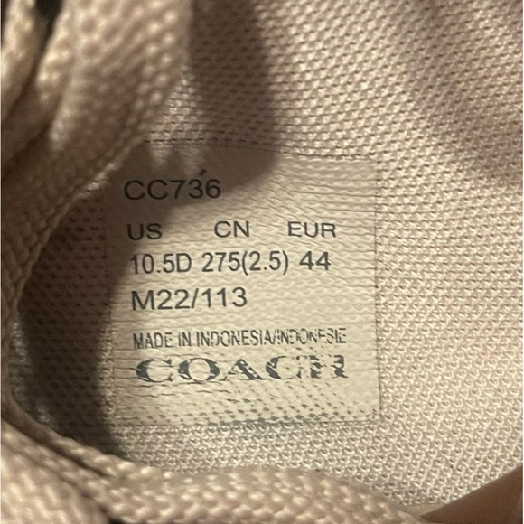 Coach Clip Court High Top Sneaker In Signature Canvas in GUC - Picture 8 of 8